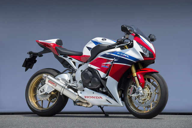 【しょう】ヤマモトレーシング　CBR1000RR SLIP-ON TYPE しょう】ヤマモトレーシング CBR1000RR SLIP-ON TYPE 11011-01NTD 14